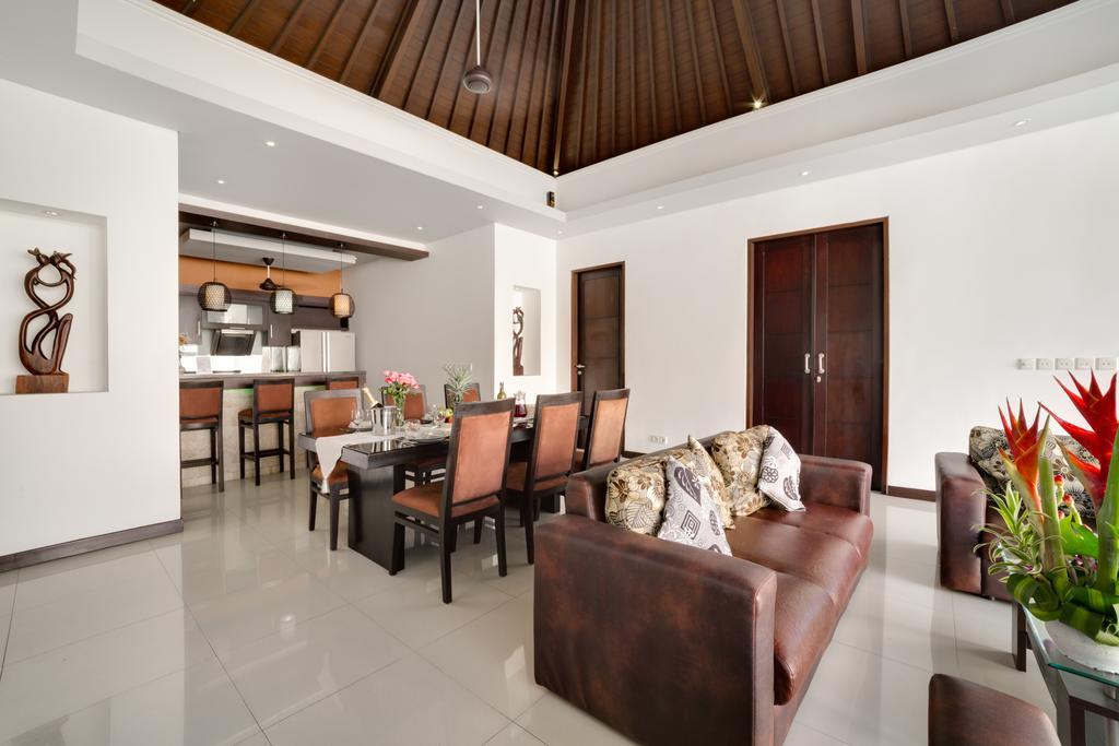 D&G Villas Nusa Dua Exterior photo