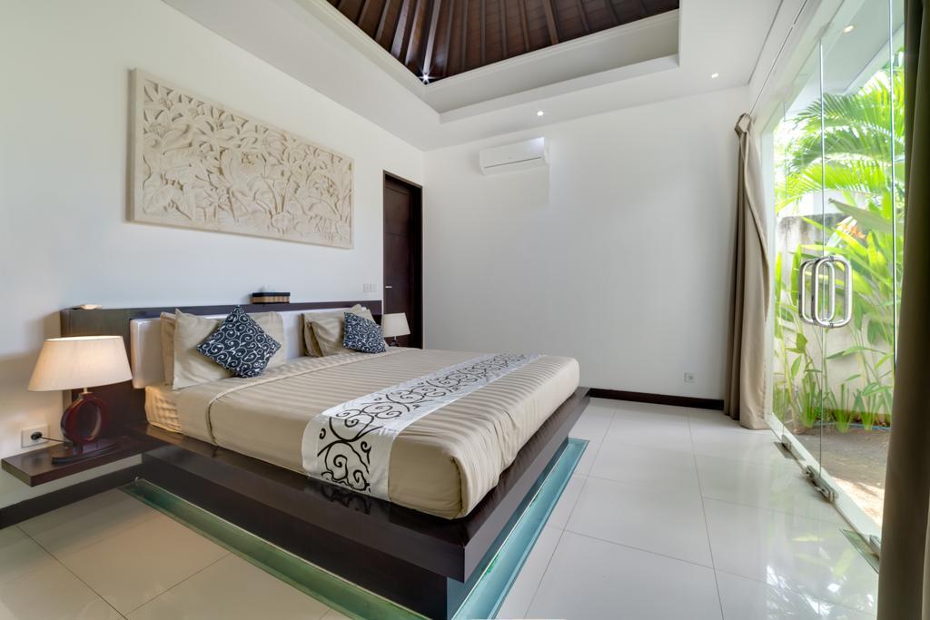 D&G Villas Nusa Dua Exterior photo