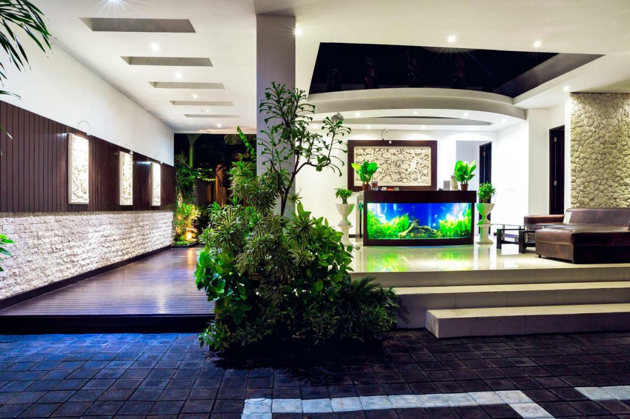 D&G Villas Nusa Dua Exterior photo
